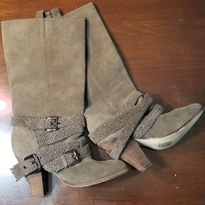 7.5 leather suede Baker's high heel buckle boots